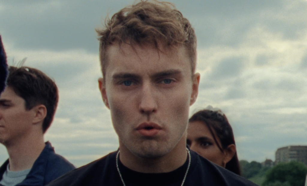 sam fender