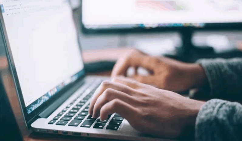 What Makes a Positive Online Profile_Reputation Ace